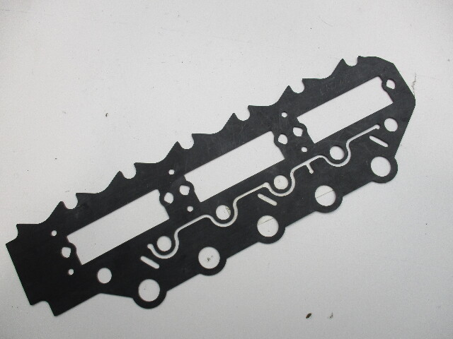 336226 0336226 Evinrude Johnson Gasket OMC NEW OLD STOCK