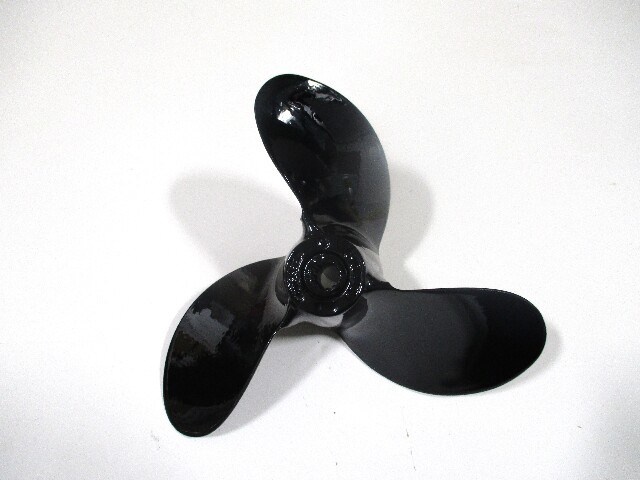 389944 9.2 x 12Pitch NON-THRU HUB EXHAUST Prop 13 Tooth Evinrude Johnson 14-28hp