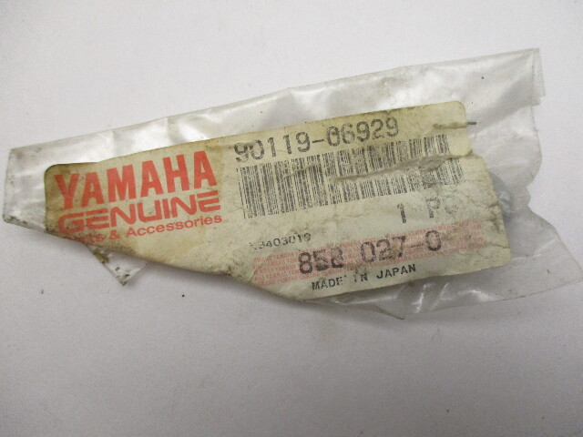 90119-06929-00 New Bolt with Washer Yamaha Outboard Engines