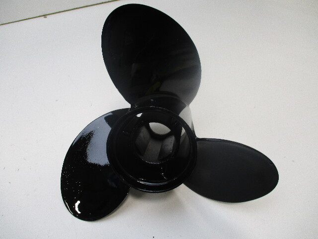 QA2070X 10.88" X 11 P Prop Mercury Mariner 25-70HP Outboard Reflex Hub Kit Style