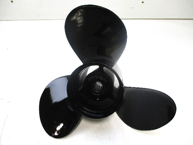 78118A40 14 1/2 X 17P Prop 4 3/4" Gearcase Mercury, Mercruiser Alpha