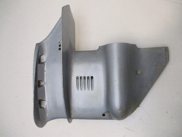 0388002 Evinrude Johnson Empty Lower Unit Gear Case Housing 9.9/10-15 Hp