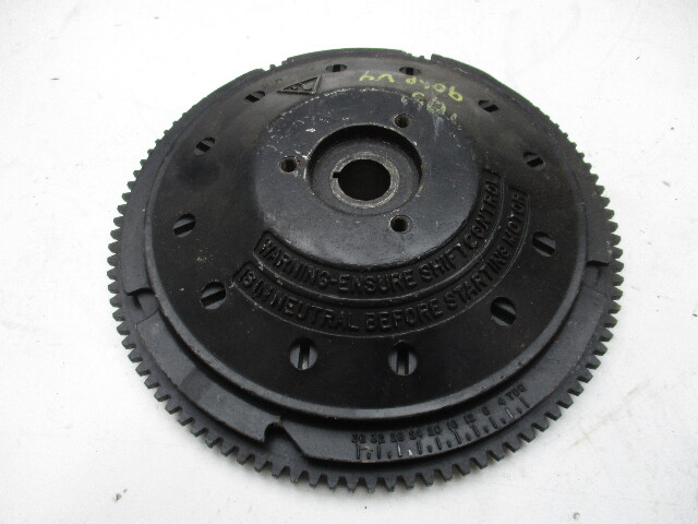 0583339 583339 Evinrude Johnson V4 85-115 Hp Outboard Flywheel