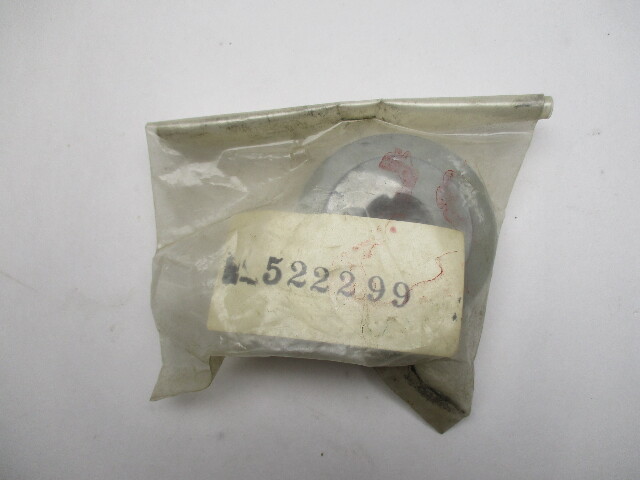 F522299 New Force Chrysler Outboard Spacer