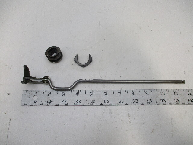 0309582 Evinrude Johnson Outboard 9.5 HP Shift Rod, Lever &  Clutch  0303340