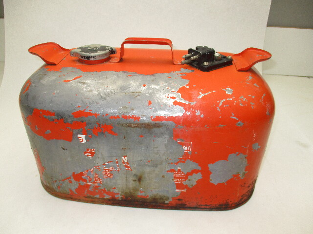 OMC Evinrude Johnson Outboard 6 Gallon Remote Red Metal Gas Tank Fuel Can