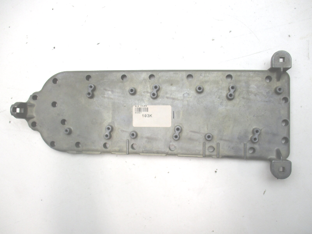 95067 Mercury Mariner V6 Outboard Exhaust Manifold Cover 135-225 Hp