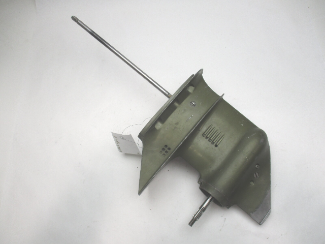 1974 1975 - 1992 Johnson Evinrude 15" Short Lower Unit 9.9 & 15 HP 2 Cylinder