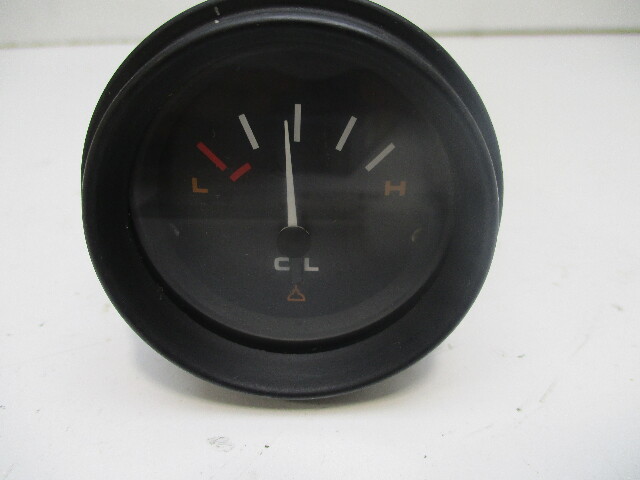 79-825333A1 International II Series  Mercruiser Oil Pressure Gauge
