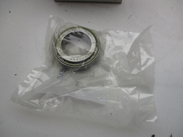 New/OEM Mercury MerCruiser Bearing Cupcone Part# 8M0148319