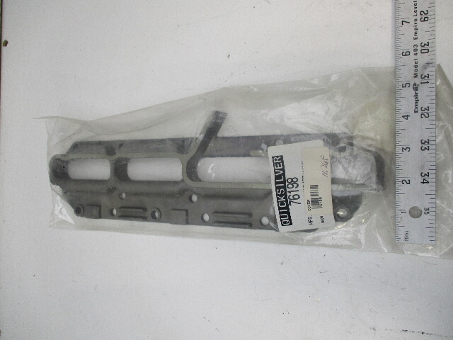 76198 Water Jacket-Cylinder Block Cover Mercury 4 Cyl 75, 800 80HP, 850 85HP