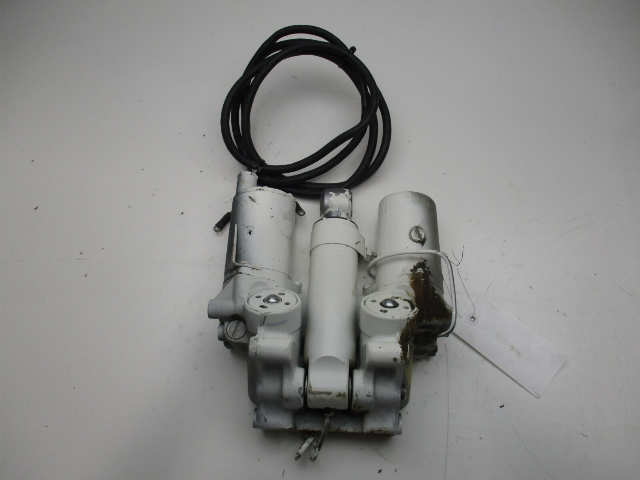 0389358 Evinrude Johnson Outboard Complete 3 Wire Power Trim & Tilt Hydraulic