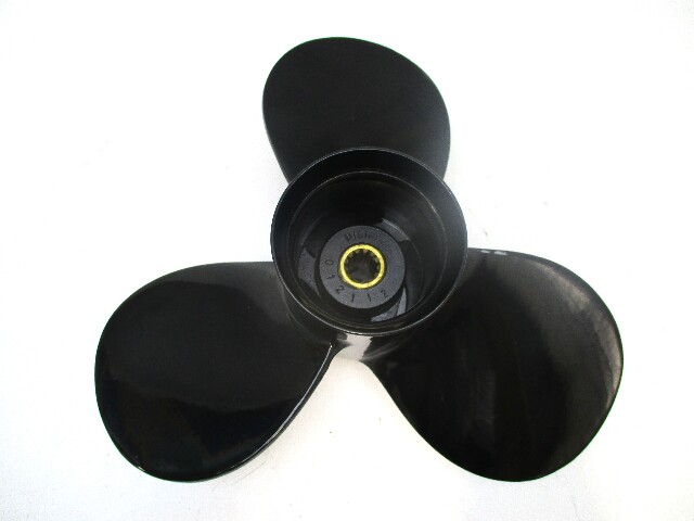 012112 THRU HUB EXHAUST 10 x 7 Pitch PROPELLER for Evinrude Johnson 8-15 HP