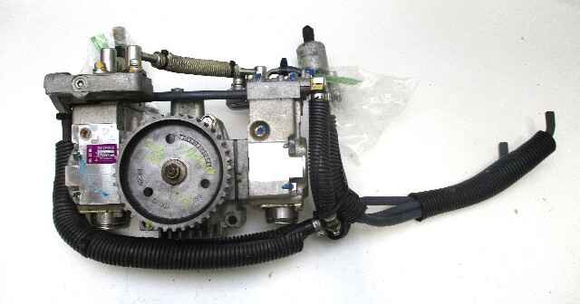 60V-12170-00-00 Yamaha Outboard Camshaft Assy. And Fuel Pumps 60V-13910-00-00