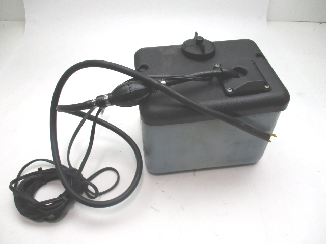 0175529 OMC Evinrude Johnson Outboard 1.8 Gallon Remote Oil Tank  0175529