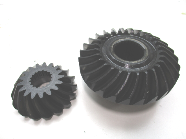 3883618 Volvo SX-A, SX-D Stern Drive Lower Unit Gear set 1.66:1 & 1.97:1 17/27T