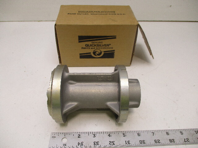 77520A1 Mercury Mariner Outboard 80-140 HP Prop Shaft Bearing Carrier 1973-1985