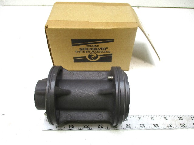 41529A1 Mercury Mariner Outboard Bearing Carrier 75-115 Hp