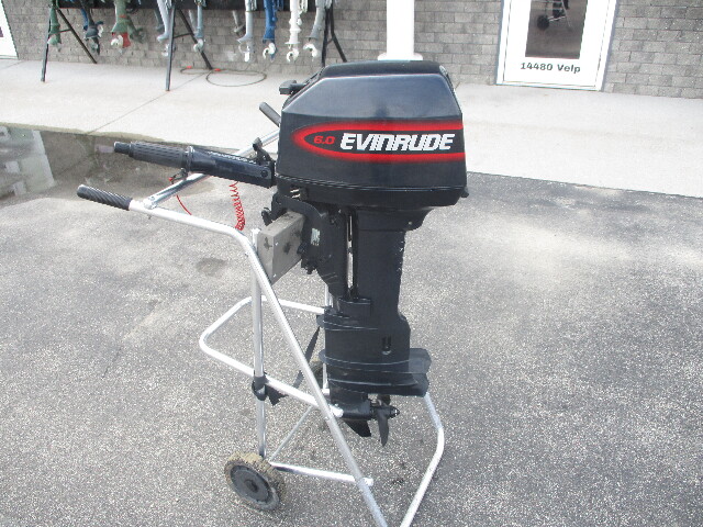 Evinrude 6 Hp  Outboard Motor 1998 Long Shaft Tiller Steer Workes Perfect!