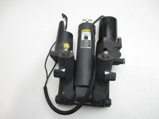 855998A05 Mercury Mariner 135 - 250 Hp V6 Outboard Power Tilt Trim Unit