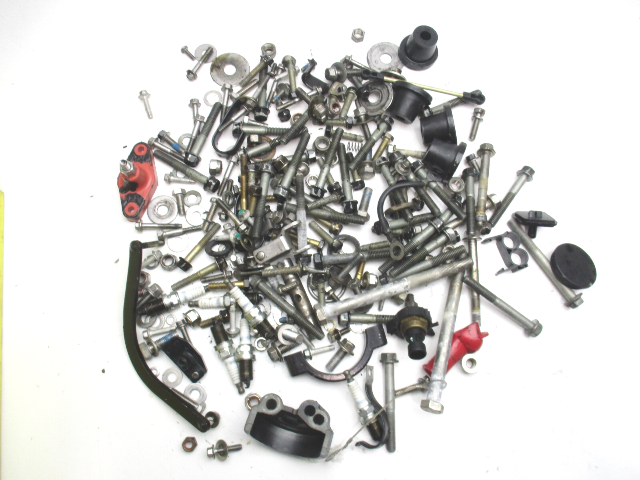 Mercury Mariner Outboard Optimax 150 HP MISC Bolts Screws HARDWARE