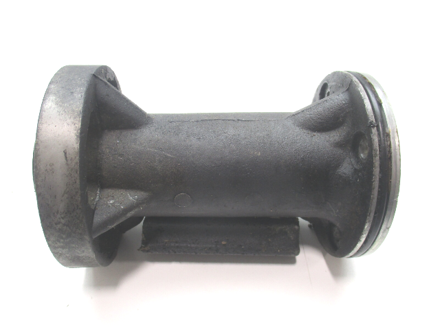 0397087 Propshaft Bearing Carrier Housing Evinrude, Johnson & OMC Sterndrive