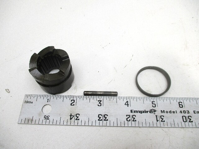 52-85133 Mercury 18 25 Hp Outboard Lower Unit Sliding Clutch Dog W/ Pin & Ring