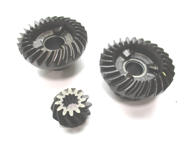 85131, 85135A2, 85132 Mercury Outboard 18/25 Hp Lower Unit Gear Set 12/27 2.25:1