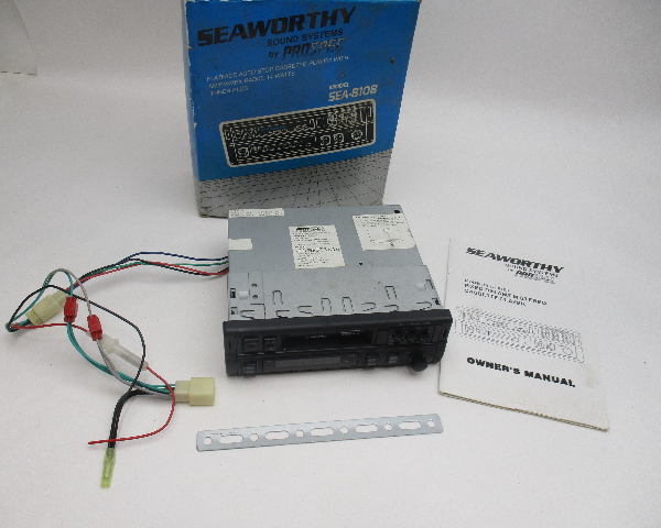 VINTAGE SEA WORTHY SEA-8108 AM-FM BOAT CASSETTE PLAYER, MARINE RADIO