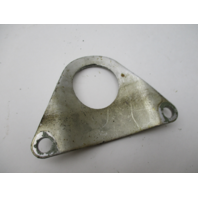 318485 Evinrude Johnson Cylinder Lift Bracket for 85 115 135 Hp Outboard 1973-'76
