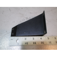 1986-1987 Bayliner Capri Right Center Windshield Window Connector Bracket