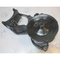 3860871 Volvo Penta 4.3 5.0 5.7 8.1 Power Steering Pump and Bracket 3861015