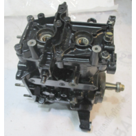 87181A80 Mercury 9.8 Hp Outboard Cylinder Block Crankcase Power Head Complete