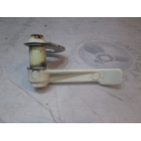 0321319 0321318 White Lower Cowl Lever and Latch Evinrude Johnson 20-35 Hp