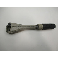 303093 0303093 OMC Evinrude Johnson Outboard 5.5 HP Steering Tiller Handle Arm
