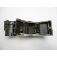 0332419 Evinrude Johnson 40 50 Hp Outboard Port Lower Mount Bracket 332419