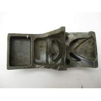 329020 OMC Evinrude Johnson 9.9-15 HP Lower Stbd Mount Bracket 0329020