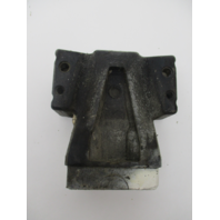 0387796 Evinrude Johnson Lower Rubber Mount Pair 60 70 Hp 3 Cyl Outboard 1978-2001