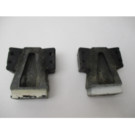 0387796 Evinrude Johnson Lower Rubber Mount Pair 60 70 Hp 3 Cyl Outboard 1978-2001