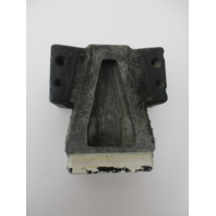 0387796 Evinrude Johnson Lower Rubber Mount Pair 60 70 Hp 3 Cyl Outboard 1978-2001