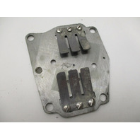 393959 Leaf Plate and Valve Assembly Johnson Evinrude 9.9, 10 & 15 hp 0393959