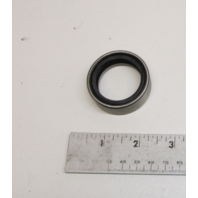 26-861695,805077 Oil Seal Mercruiser Bravo Engines