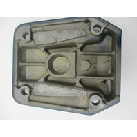0338741 0337773 Evinrude Johnson 90-300 Hp Midsection Lower Mount Bracket Covers