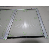 Bayliner Capri Center Port Left Front Windshield Window 20.75 x 26 x 27.75 x 27