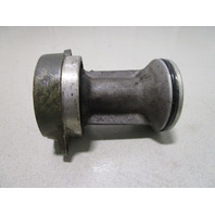 318826 0437774 Evinrude Johnson Prop Shaft Bearing Housing 9.9/10-15 Hp