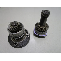 0982261 OMC Stringer 5.7 5.8 V8 16/21 Upper Unit Gear Set Bearing Housing 910240