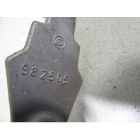 982505 0982505 OMC Lower Lever Arm & Insert Assy 800 Series