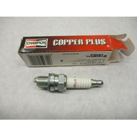 RP10HC Champion Copper Plus Marine Engine Spark Plug