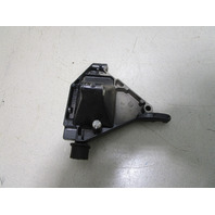 320374  Port Bracket Evinrude Johnson OMC 1976-2005 25-35 HP 320374  Port Bracket Evinrude Johnson OMC 1976-2005 25-35 HP
