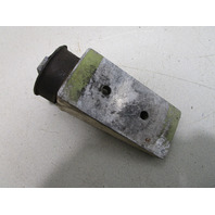 308478 381302  Engine Mounting Bracket & Rubber Mount OMC Stringer 120HP